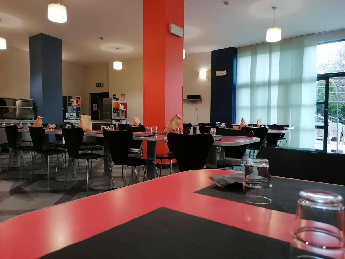 Open011 Hostel Turin Ngoại thất bức ảnh