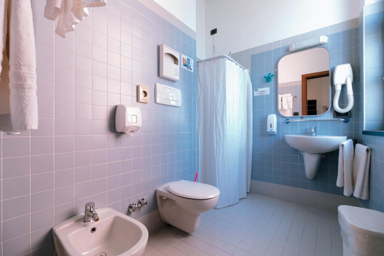 Open011 Hostel Turin Ngoại thất bức ảnh