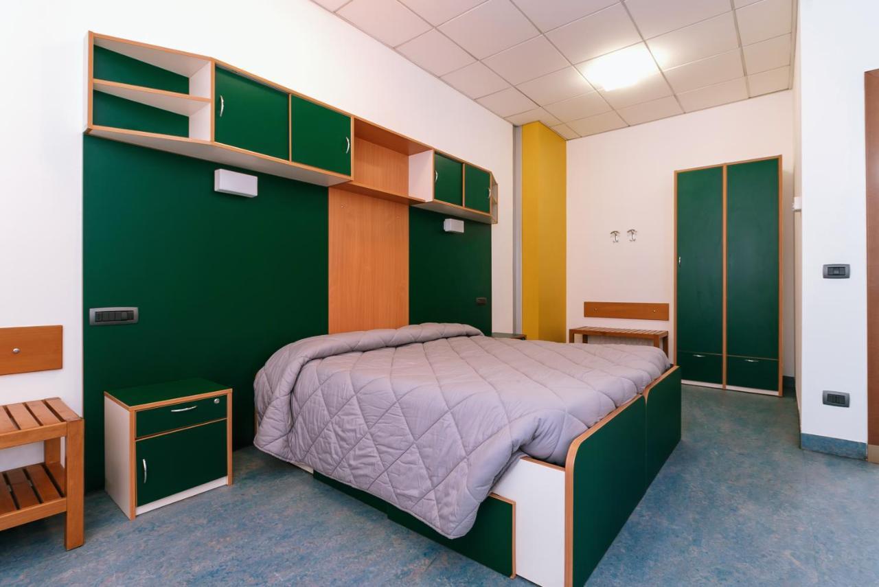 Open011 Hostel Turin Ngoại thất bức ảnh