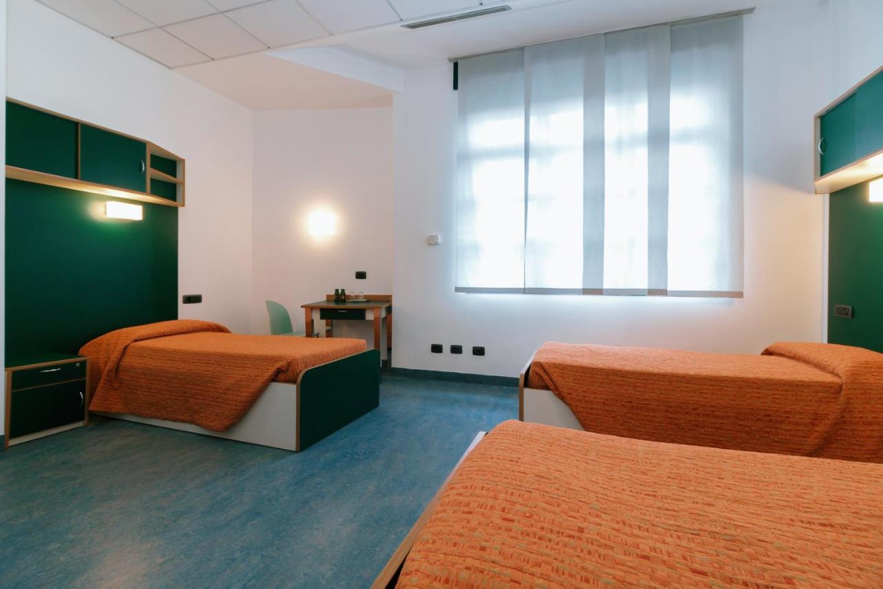 Open011 Hostel Turin Ngoại thất bức ảnh