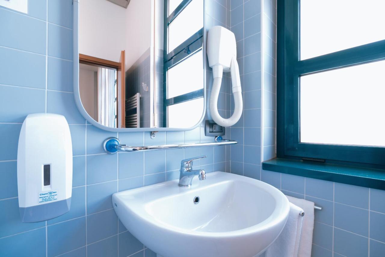 Open011 Hostel Turin Ngoại thất bức ảnh